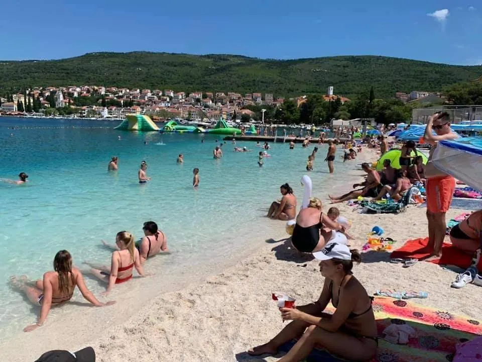 Roko Apartments Selce