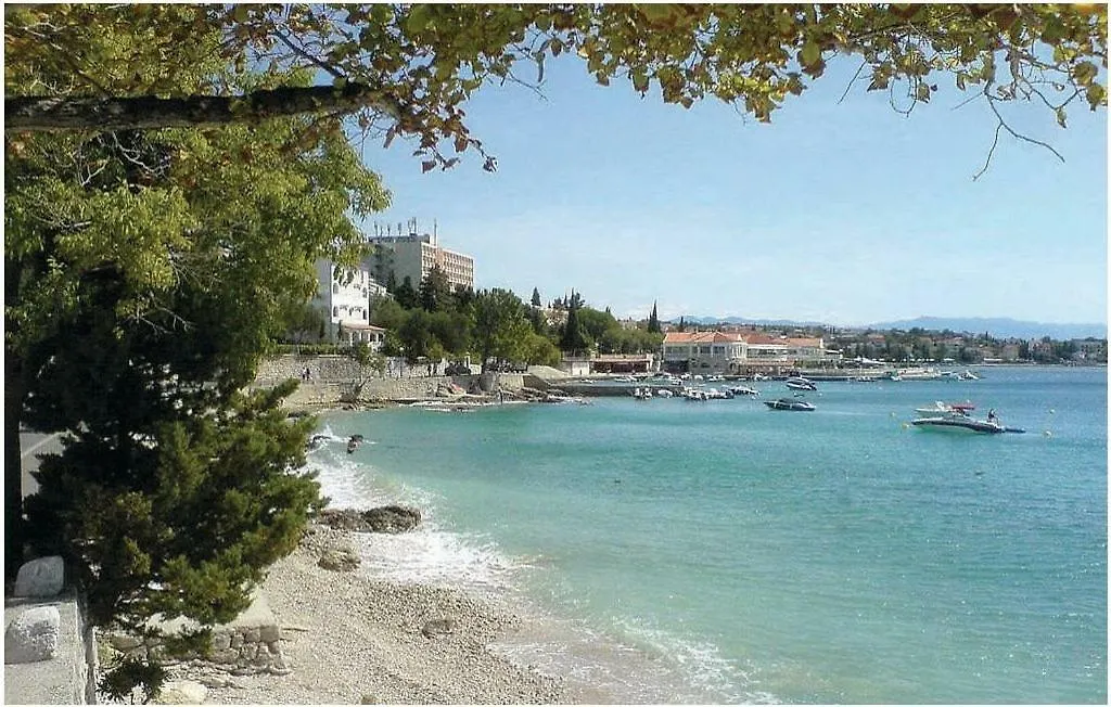 Roko Apartments Selce