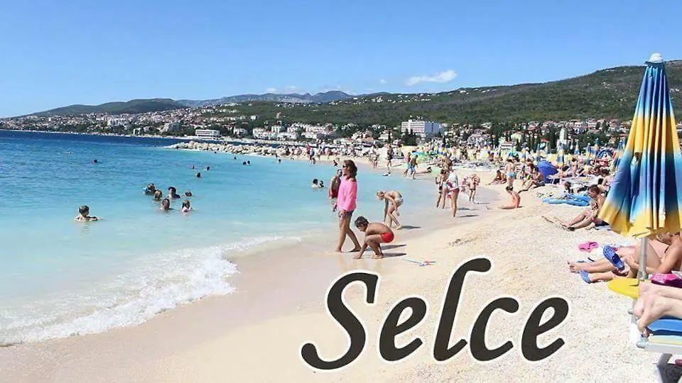 Roko Apartments Selce Croatia